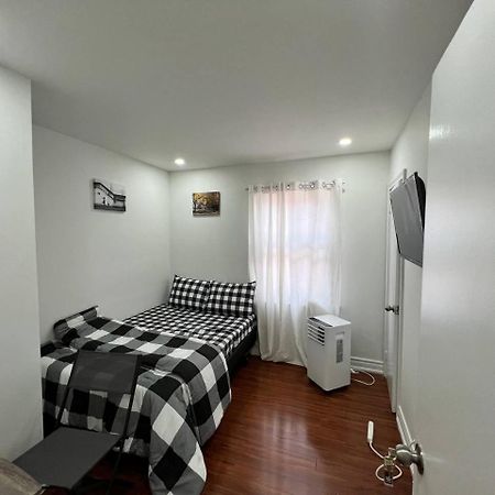 #1 Convvy-Nient Residence! Toronto Exterior foto
