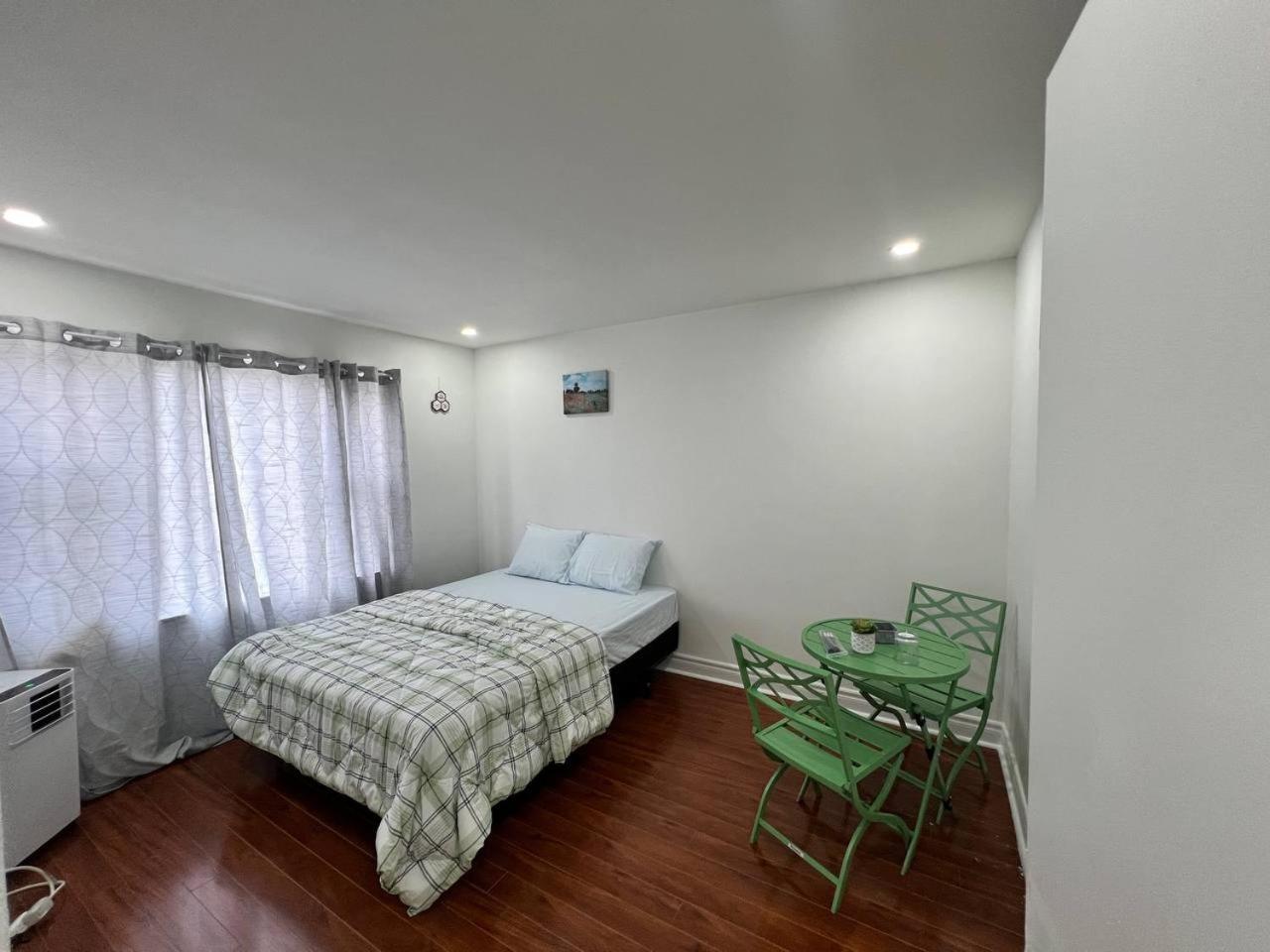 #1 Convvy-Nient Residence! Toronto Exterior foto
